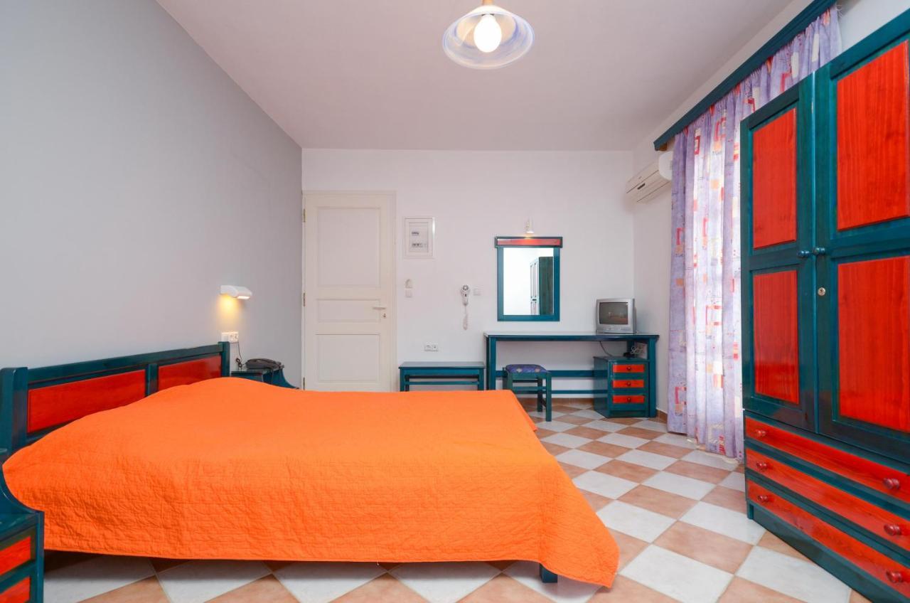Hotel Fanis Agia Anna  ภายนอก รูปภาพ