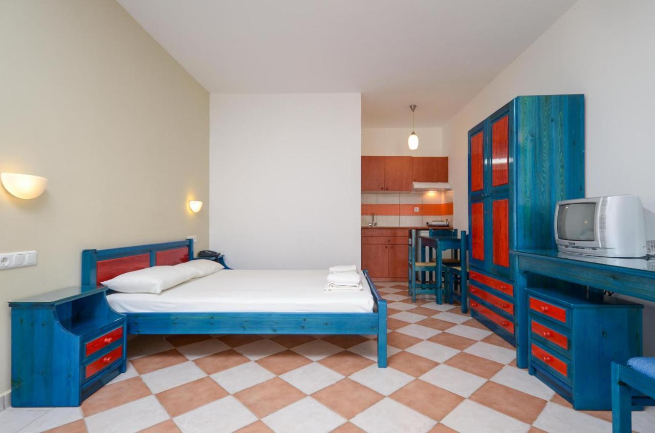 Hotel Fanis Agia Anna  ภายนอก รูปภาพ